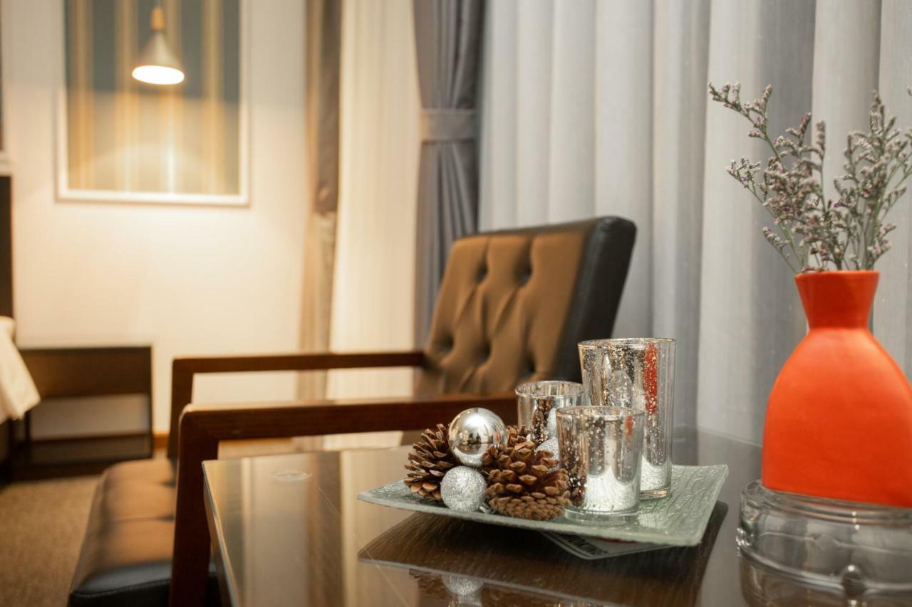 Adeline Hotel Hanoi Buitenkant foto