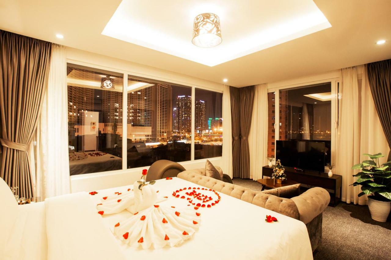Adeline Hotel Hanoi Buitenkant foto
